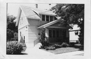 3137 EMMET, a Bungalow house, built in Madison, Wisconsin in 1923.