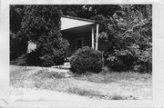 5750 ELDER PLACE, a Lustron house, built in Madison, Wisconsin in 1949.