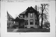 2304 W NATIONAL AVE, a Queen Anne house, built in Milwaukee, Wisconsin in 1888.