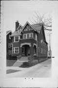 1812-1814 E NEWBERRY BLVD, a English Revival Styles duplex, built in Milwaukee, Wisconsin in 1916.