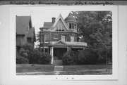 2126 E NEWBERRY BLVD, a Queen Anne house, built in Milwaukee, Wisconsin in 1902.