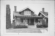 3007 N NEWHALL ST, a Bungalow house, built in Milwaukee, Wisconsin in 1914.