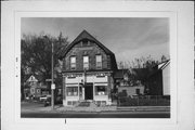 540 W NORTH AVE, a Italianate small retail building, built in Milwaukee, Wisconsin in 1886.