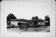 401 E OKLAHOMA AVE 401 E OKLAHOMA AVE, a Commercial Vernacular gas station/service station, built in Milwaukee, Wisconsin in 1955.