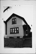 735 E LINCOLN AVE, a Front Gabled house, built in Milwaukee, Wisconsin in 1874.