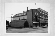 1210-1212 W LINCOLN AVE, a Other Vernacular apartment/condominium, built in Milwaukee, Wisconsin in 1930.