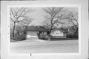 2272 N LINCOLN MEMORIAL DR - BRADFORD BEACH - LAKE MICHIGAN PARKWAY N, a Other Vernacular restaurant/supper club, built in Milwaukee, Wisconsin in 1960.