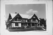 2924 E LINNWOOD AVE, a English Revival Styles house, built in Milwaukee, Wisconsin in 1906.