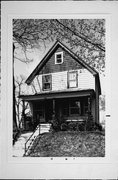 2948 S MABBETT AVE, a Front Gabled house, built in Milwaukee, Wisconsin in 1911.