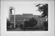 821 W State St (AKA 822 W KILBOURN AVE), a Art Deco government office/facility, built in Milwaukee, Wisconsin in 1927.