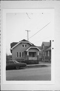 1117 W MADISON ST, a Bungalow house, built in Milwaukee, Wisconsin in .