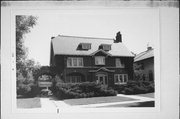 3036 N MARIETTA AVE, a Craftsman house, built in Milwaukee, Wisconsin in 1913.