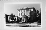 1029 N MARSHALL ST, a Italianate house, built in Milwaukee, Wisconsin in 1855.