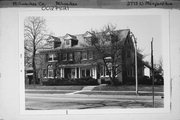 2773 N MARYLAND AVE, a Colonial Revival/Georgian Revival house, built in Milwaukee, Wisconsin in 1909.