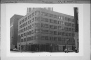 411 E MASON ST (A.K.A. 732-748 N MILWAUKEE ST), a Art/Streamline Moderne large office building, built in Milwaukee, Wisconsin in 1937.