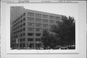633 E MASON ST, a Contemporary large office building, built in Milwaukee, Wisconsin in 1927.