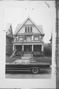 2908 W MCKINLEY BLVD, a Cross Gabled house, built in Milwaukee, Wisconsin in 1901.