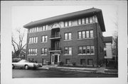 136 W MEINECKE AVE, a Spanish/Mediterranean Styles apartment/condominium, built in Milwaukee, Wisconsin in 1924.