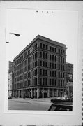 322 E MICHIGAN ST (N MILWAUKEE), a Neoclassical/Beaux Arts large office building, built in Milwaukee, Wisconsin in 1890.