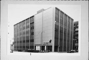 433 E MICHIGAN ST, a Contemporary small office building, built in Milwaukee, Wisconsin in 1909.