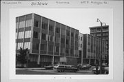 615 E MICHIGAN ST, a Contemporary small office building, built in Milwaukee, Wisconsin in 1963.