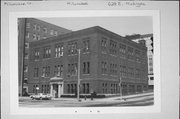 628 E MICHIGAN ST, a Other Vernacular small office building, built in Milwaukee, Wisconsin in 1914.