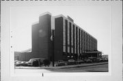 631 W MICHIGAN ST, a Contemporary lodging-hotel, built in Milwaukee, Wisconsin in 1965.