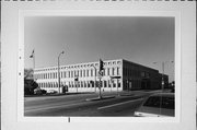 803 W MICHIGAN ST, a Contemporary large office building, built in Milwaukee, Wisconsin in 1927.