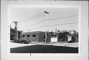 119-125 N MILWAUKEE ST, a Commercial Vernacular warehouse, built in Milwaukee, Wisconsin in 1927.