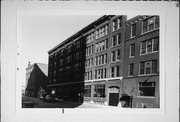 316 N MILWAUKEE ST, a Chicago Commercial Style warehouse, built in Milwaukee, Wisconsin in 1914.