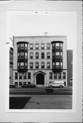 828 N MILWAUKEE ST, a Neoclassical/Beaux Arts apartment/condominium, built in Milwaukee, Wisconsin in 1898.