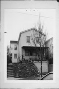 711-11A E PEARSON ST, a Front Gabled duplex/two-flat, built in Milwaukee, Wisconsin in .