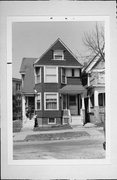 716-18 E PEARSON ST 716-18 E PEARSON ST, a Front Gabled duplex/two-flat, built in Milwaukee, Wisconsin in 1925.