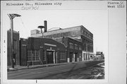 1512 W PIERCE ST 1512 W PIERCE ST, a Commercial Vernacular industrial bldg/manufacturing facility, built in Milwaukee, Wisconsin in 1919.