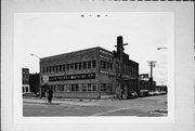 114 E PITTSBURGH AVE, a Commercial Vernacular industrial bldg/manufacturing facility, built in Milwaukee, Wisconsin in 1891.