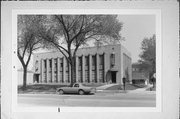 2150 N PROSPECT AVE, a Art Deco small office building, built in Milwaukee, Wisconsin in 1934.