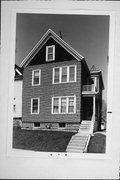 632 E RUSSELL AVE, a Front Gabled house, built in Milwaukee, Wisconsin in 1925.