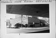625 E ST PAUL AVE, a Contemporary small office building, built in Milwaukee, Wisconsin in 1960.