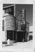 1006 E WASHINGTON AVE, a Art/Streamline Moderne tavern/bar, built in Madison, Wisconsin in 1940.