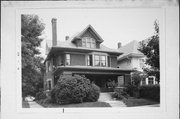 3284-3286 N SHEPARD AVE 3284-3286 N SHEPARD AVE, a American Foursquare apartment/condominium, built in Milwaukee, Wisconsin in 1910.