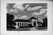 2900 S LAKE SHORE DR - SOUTH SHORE PARK - LAKE MICHIGAN PARKWAY SOUTH, a Spanish/Mediterranean Styles bath house/restroom facility, built in Milwaukee, Wisconsin in 1933.