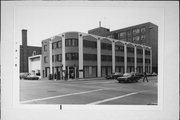 1135 W STATE ST, a Art Deco small office building, built in Milwaukee, Wisconsin in .