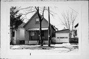 2467 S SUPERIOR ST, a Front Gabled house, built in Milwaukee, Wisconsin in 1897.