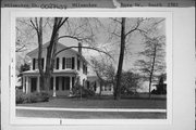 2582 S SHORE DR, a Italianate house, built in Milwaukee, Wisconsin in 1872.