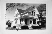 2829 S SUPERIOR ST, a Queen Anne house, built in Milwaukee, Wisconsin in 1895.