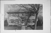 3532 W VERONA CT, a Colonial Revival/Georgian Revival house, built in Milwaukee, Wisconsin in 1937.