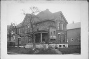 102 E VINE ST, a Queen Anne house, built in Milwaukee, Wisconsin in 1890.