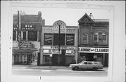 1211-13 W VLIET ST, a Art Deco small retail building, built in Milwaukee, Wisconsin in 1923.