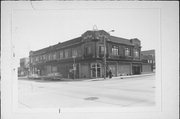 1410 N 27TH ST / 2698 W VLIET ST, a Spanish/Mediterranean Styles large retail building, built in Milwaukee, Wisconsin in 1925.