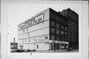 125 N WATER ST, a Commercial Vernacular industrial building, built in Milwaukee, Wisconsin in 1892.